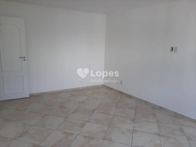 Apartamento para Venda em Rio de Janeiro/RJ Grajaú 2 Quartos