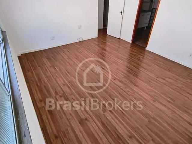 Apartamento para Venda em Rio de Janeiro/RJ Grajaú 2 Quartos