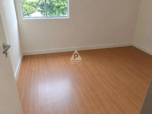 Apartamento para Venda em Rio de Janeiro/RJ Grajaú 2 Quartos