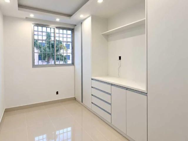 Apartamento para Venda em Rio de Janeiro/RJ Guadalupe 2 Quartos