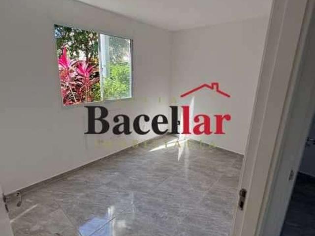 Apartamento para Venda em Rio de Janeiro/RJ Del Castilho 2 Quartos