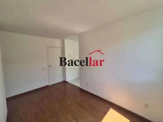 Apartamento para Venda em Rio de Janeiro/RJ Del Castilho 2 Quartos