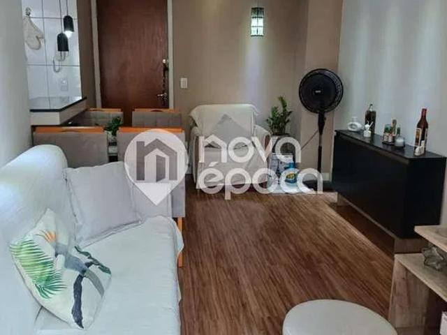 Apartamento para Venda em Rio de Janeiro/RJ Del Castilho 2 Quartos