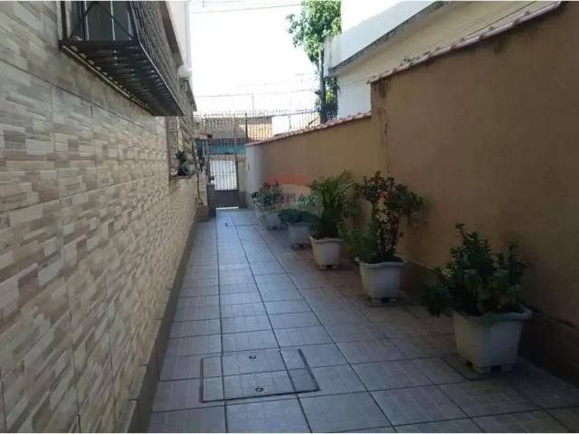Apartamento para Venda em Rio de Janeiro/RJ Del Castilho 2 Quartos