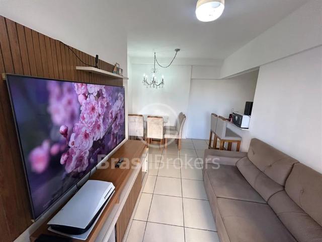 Apartamento para Venda em Rio de Janeiro/RJ Del Castilho 2 Quartos