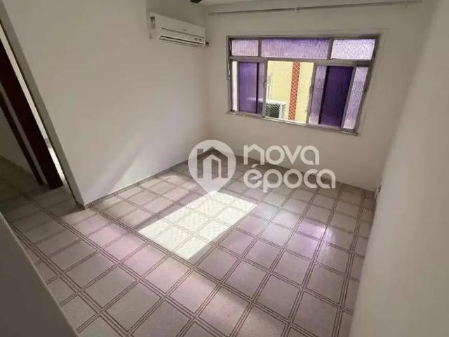 Apartamento para Venda em Rio de Janeiro/RJ Del Castilho 2 Quartos