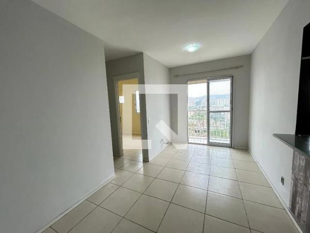 Apartamento para Venda em Rio de Janeiro/RJ Del Castilho 2 Quartos