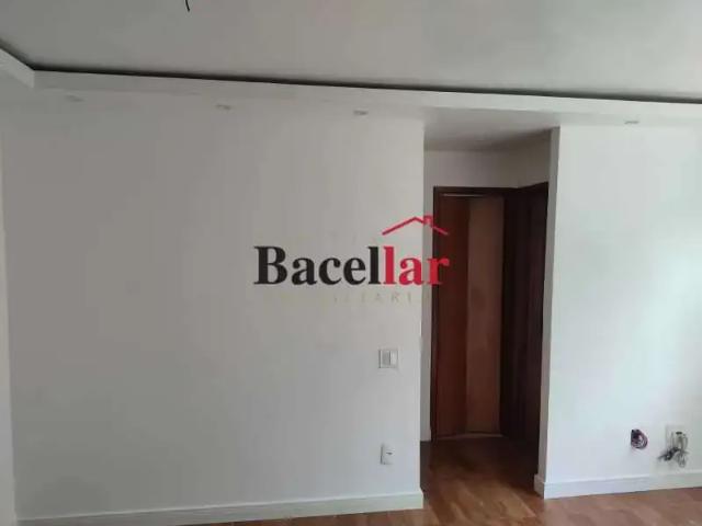 Apartamento para Venda em Rio de Janeiro/RJ Del Castilho 2 Quartos
