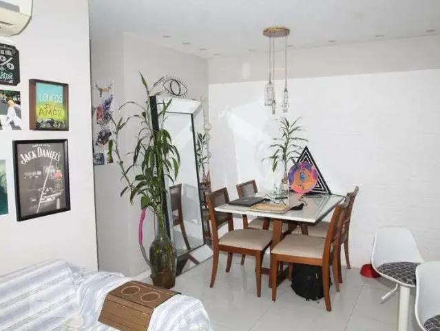 Apartamento para Venda em Rio de Janeiro/RJ Del Castilho 2 Quartos