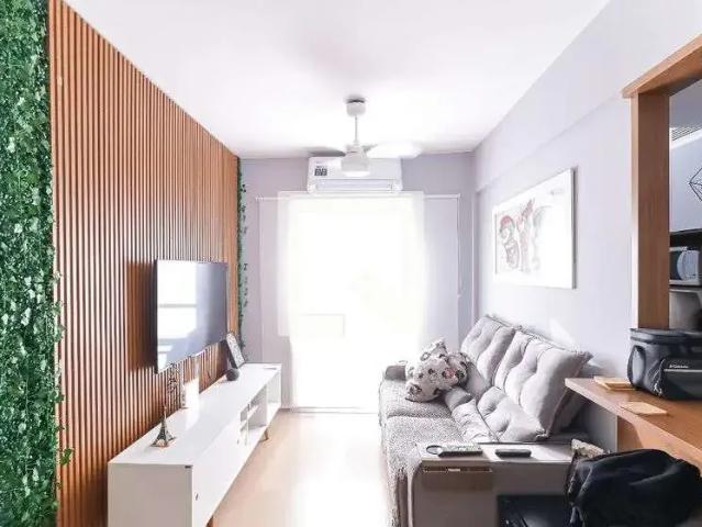Apartamento para Venda em Rio de Janeiro/RJ Del Castilho 2 Quartos