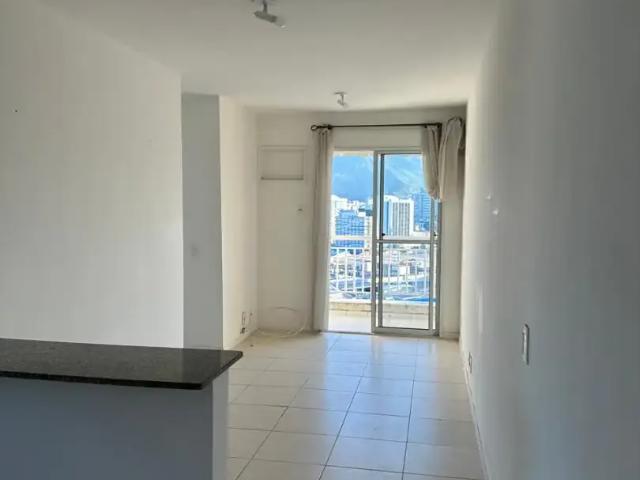 Apartamento para Venda em Rio de Janeiro/RJ Del Castilho 3 Quartos