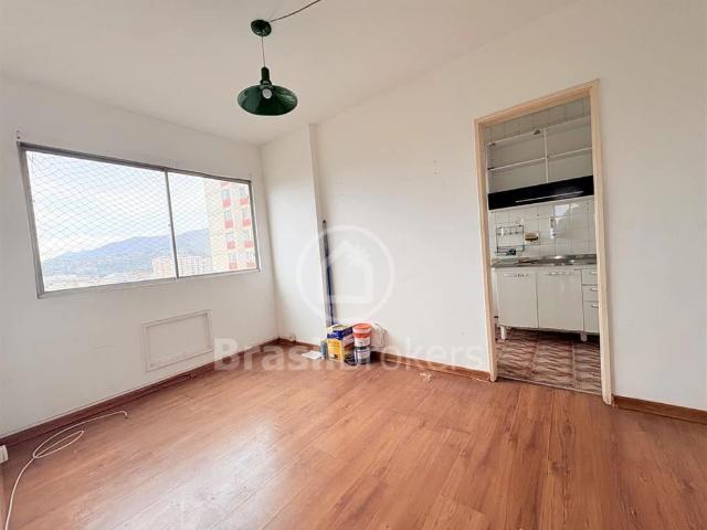 Apartamento para Venda em Rio de Janeiro/RJ Engenho de Dentro 2 Quartos