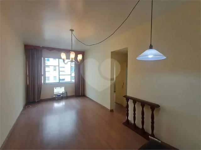 Apartamento para Venda em Rio de Janeiro/RJ Flamengo 2 Quartos