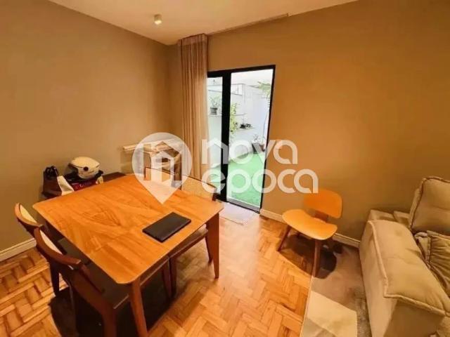 Apartamento para Venda em Rio de Janeiro/RJ Flamengo 2 Quartos
