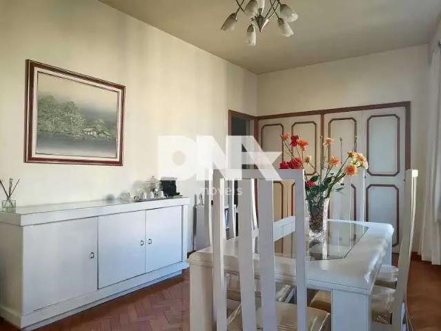Apartamento para Venda em Rio de Janeiro/RJ Flamengo 4 Quartos