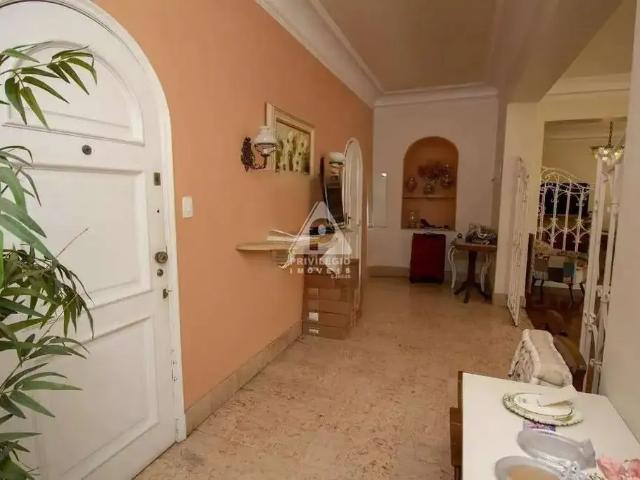 Apartamento para Venda em Rio de Janeiro/RJ Flamengo 5 Quartos