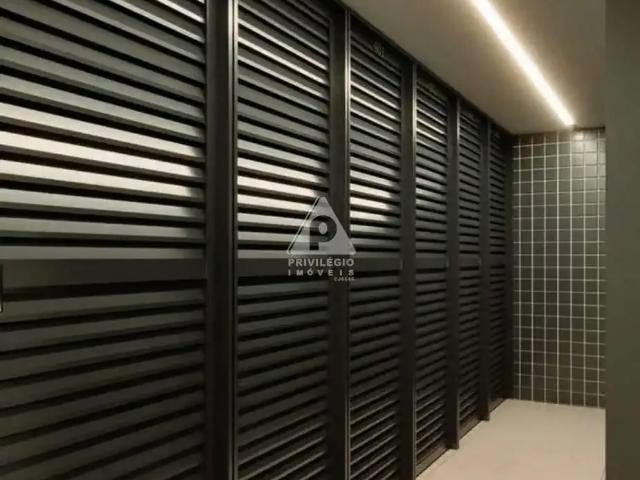 Apartamento para Venda em Rio de Janeiro/RJ Humaitá 2 Quartos