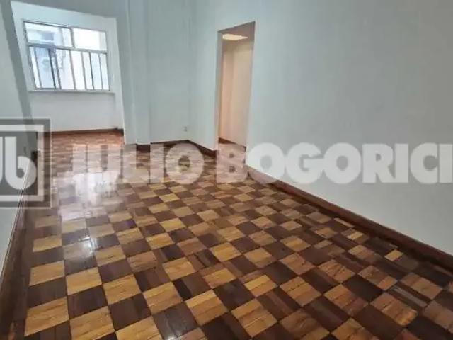 Apartamento para Venda em Rio de Janeiro/RJ Humaitá 2 Quartos