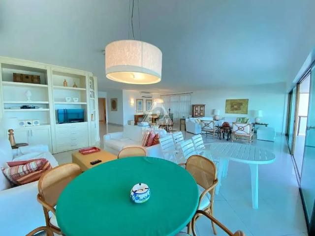 Apartamento para Venda em Rio de Janeiro/RJ Ipanema 4 Quartos