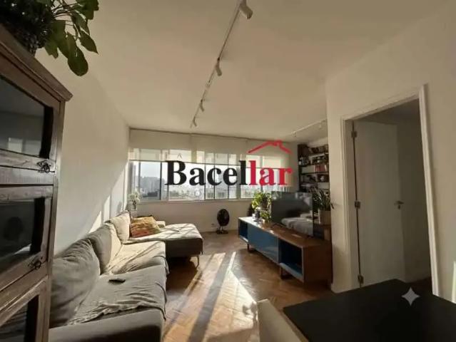 Apartamento para Venda em Rio de Janeiro/RJ Ipanema 2 Quartos