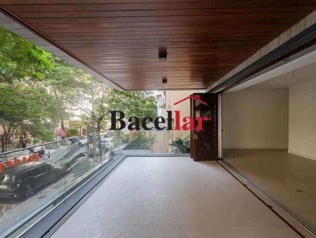 Apartamento para Venda em Rio de Janeiro/RJ Ipanema 3 Quartos