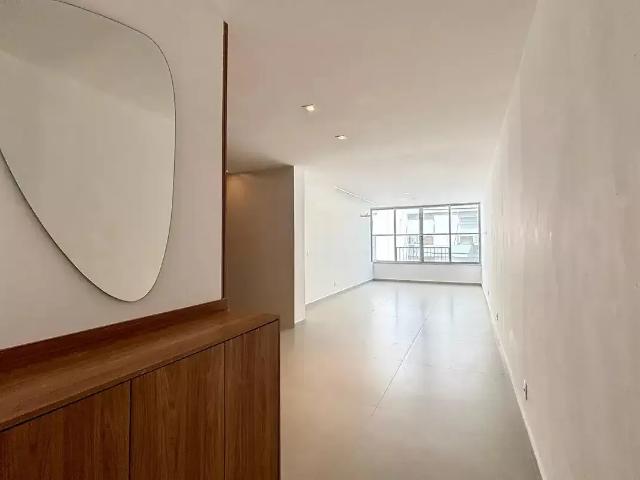 Apartamento para Venda em Rio de Janeiro/RJ Ipanema 3 Quartos