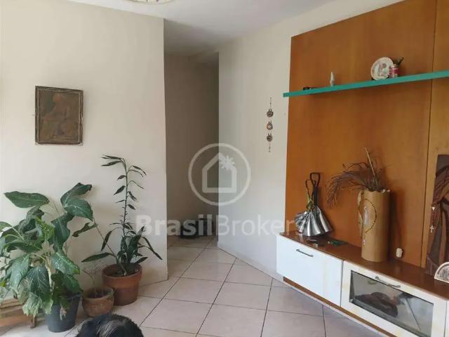 Apartamento para Venda em Rio de Janeiro/RJ Irajá 3 Quartos