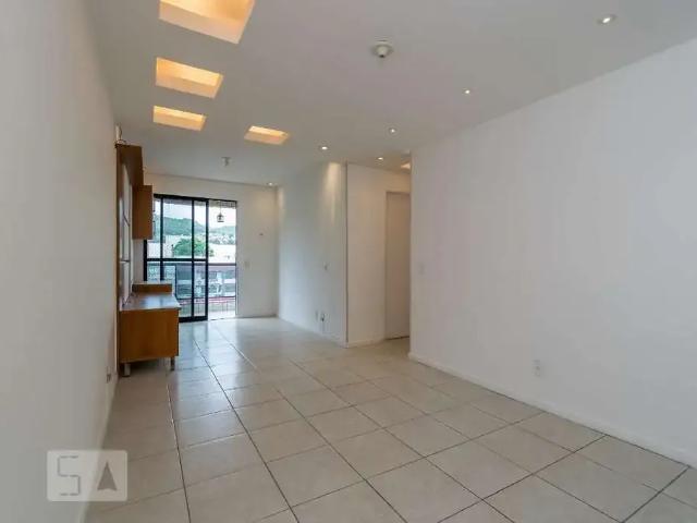 Apartamento para Venda em Rio de Janeiro/RJ Irajá 2 Quartos