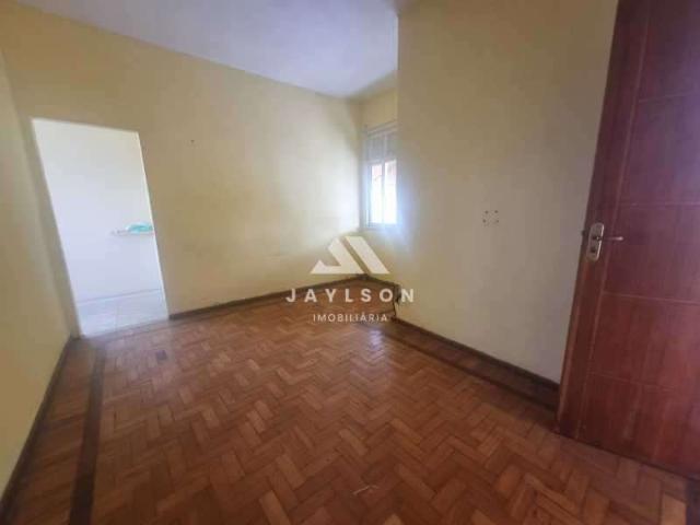 Apartamento para Venda em Rio de Janeiro/RJ Irajá 2 Quartos