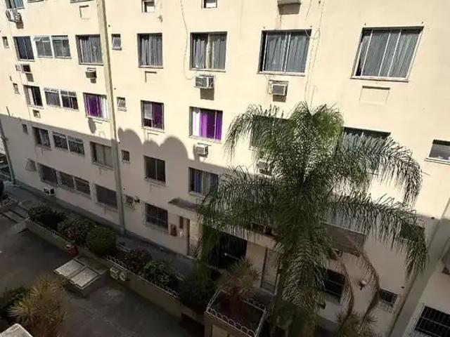 Apartamento para Venda em Rio de Janeiro/RJ Irajá 2 Quartos