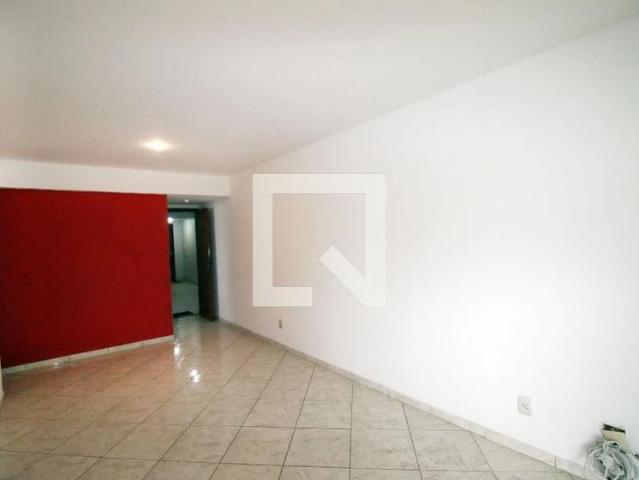 Apartamento para Venda em Rio de Janeiro/RJ Irajá 2 Quartos