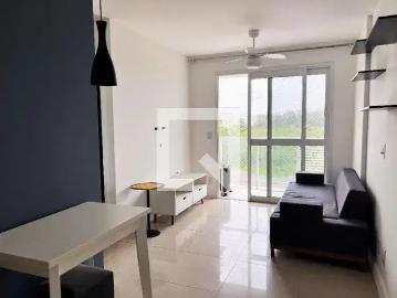Apartamento à venda em Praça Delfos