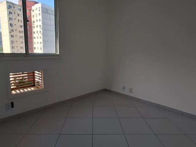 Apartamento para Venda em Rio de Janeiro/RJ Jacarepaguá 2 Quartos