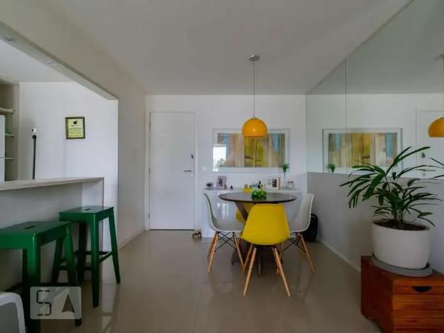 Apartamento para Venda em Rio de Janeiro/RJ Jacarepaguá 2 Quartos