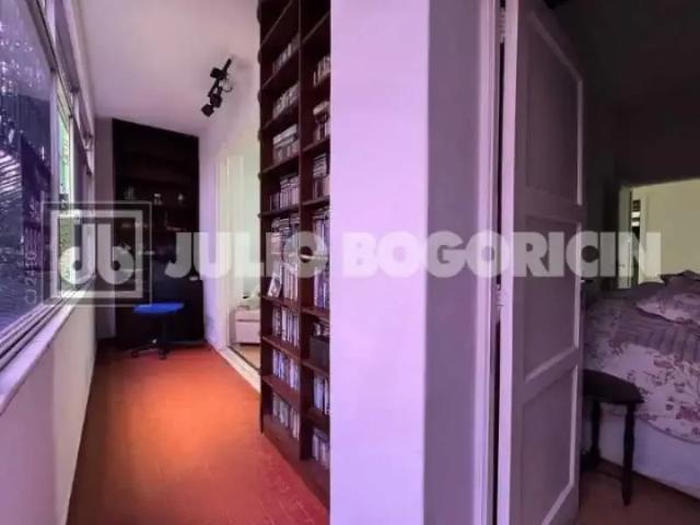 Apartamento para Venda em Rio de Janeiro/RJ Jardim Botânico 2 Quartos