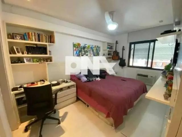 Apartamento para Venda em Rio de Janeiro/RJ Jardim Botânico 3 Quartos