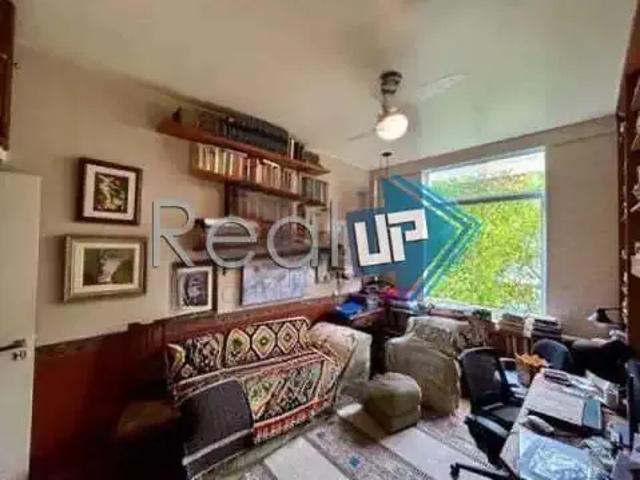 Apartamento para Venda em Rio de Janeiro/RJ Jardim Botânico 3 Quartos