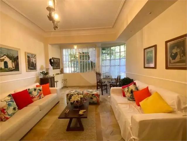 Apartamento para Venda em Rio de Janeiro/RJ Jardim Botânico 3 Quartos
