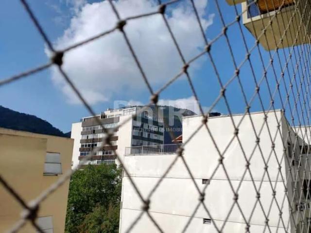 Apartamento para Venda em Rio de Janeiro/RJ Jardim Botânico 3 Quartos