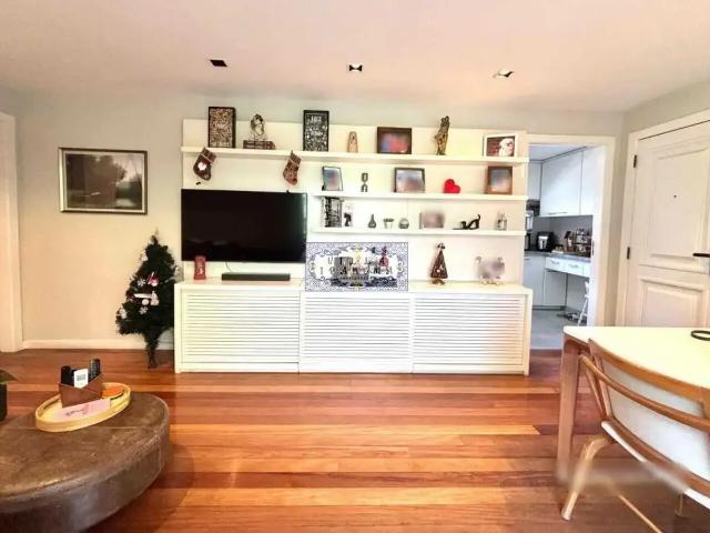 Apartamento para Venda em Rio de Janeiro/RJ Jardim Botânico 3 Quartos