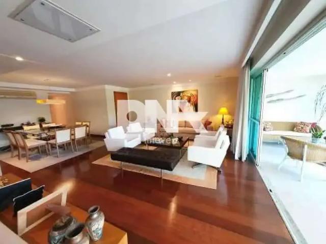 Apartamento para Venda em Rio de Janeiro/RJ Jardim Botânico 4 Quartos