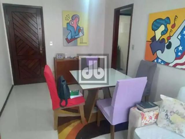 Apartamento para Venda em Rio de Janeiro/RJ Jardim Carioca 2 Quartos