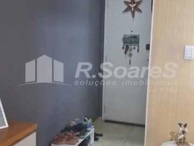 Apartamento para Venda em Rio de Janeiro/RJ Jardim Sulacap 2 Quartos
