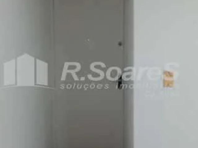 Apartamento para Venda em Rio de Janeiro/RJ Jardim Sulacap 2 Quartos