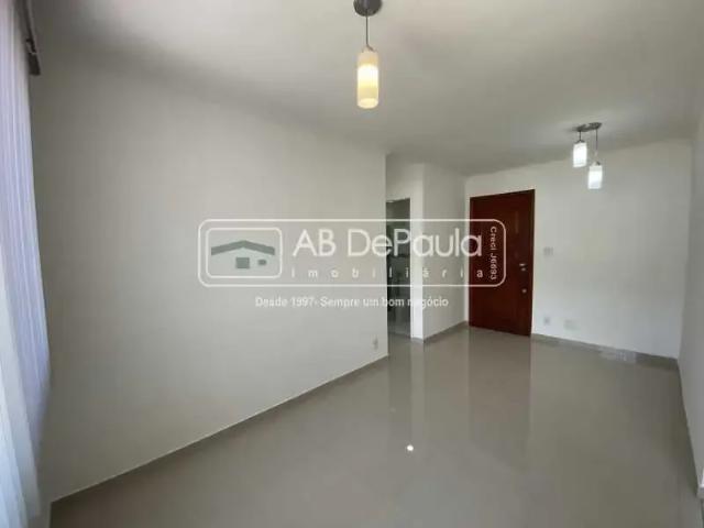 Apartamento para Venda em Rio de Janeiro/RJ Jardim Sulacap 2 Quartos