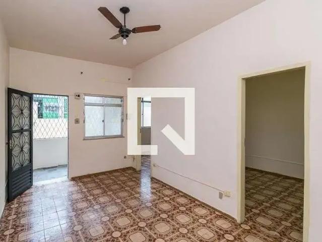Apartamento para Venda em Rio de Janeiro/RJ Olaria 2 Quartos