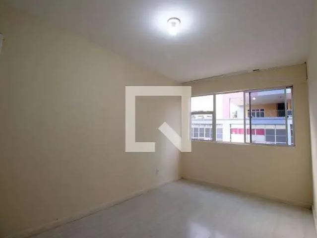 Apartamento para Venda em Rio de Janeiro/RJ Olaria 2 Quartos