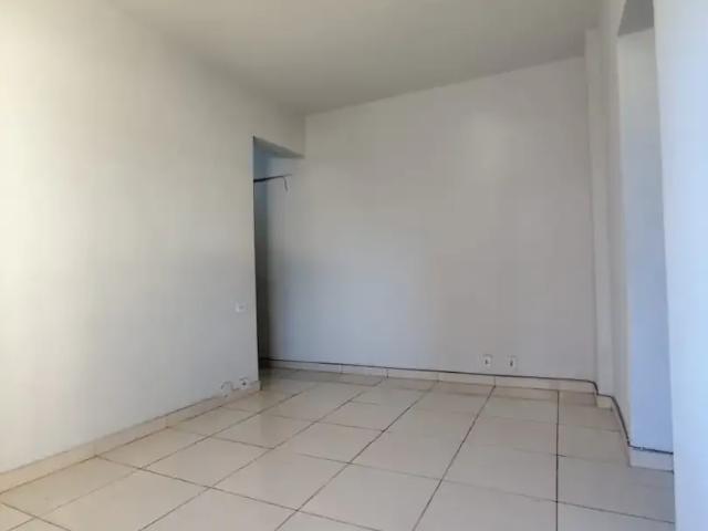 Apartamento para Venda em Rio de Janeiro/RJ Olaria 2 Quartos