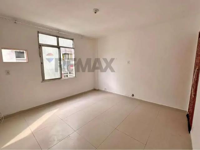 Apartamento para Venda em Rio de Janeiro/RJ Olaria 2 Quartos