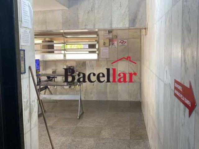 Apartamento para Venda em Rio de Janeiro/RJ Olaria 3 Quartos